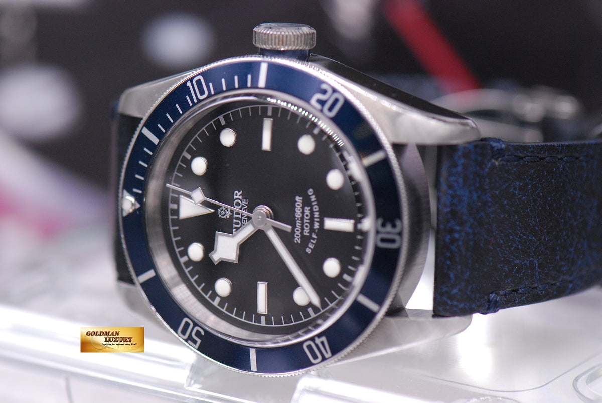 [SOLD] TUDOR BLACK BAY HERITAGE 41mm BLUE BEZEL AUTOMATIC (NEAR MINT)