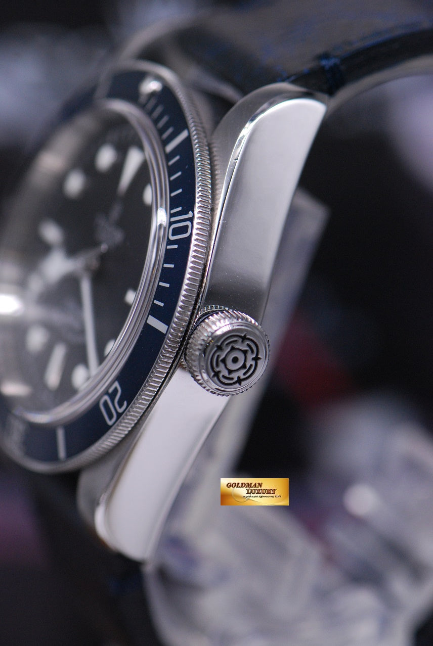 [SOLD] TUDOR BLACK BAY HERITAGE 41mm BLUE BEZEL AUTOMATIC (NEAR MINT)