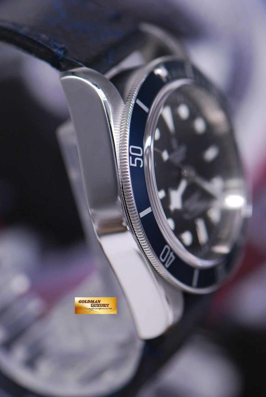 [SOLD] TUDOR BLACK BAY HERITAGE 41mm BLUE BEZEL AUTOMATIC (NEAR MINT)