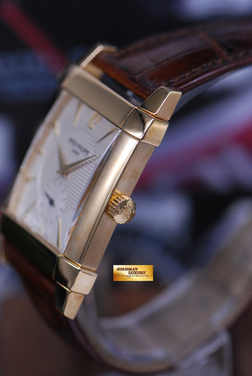 [SOLD] PATEK PHILIPPE GONDOLO 18K YELLOW GOLD MANUAL 5111J (MINT)