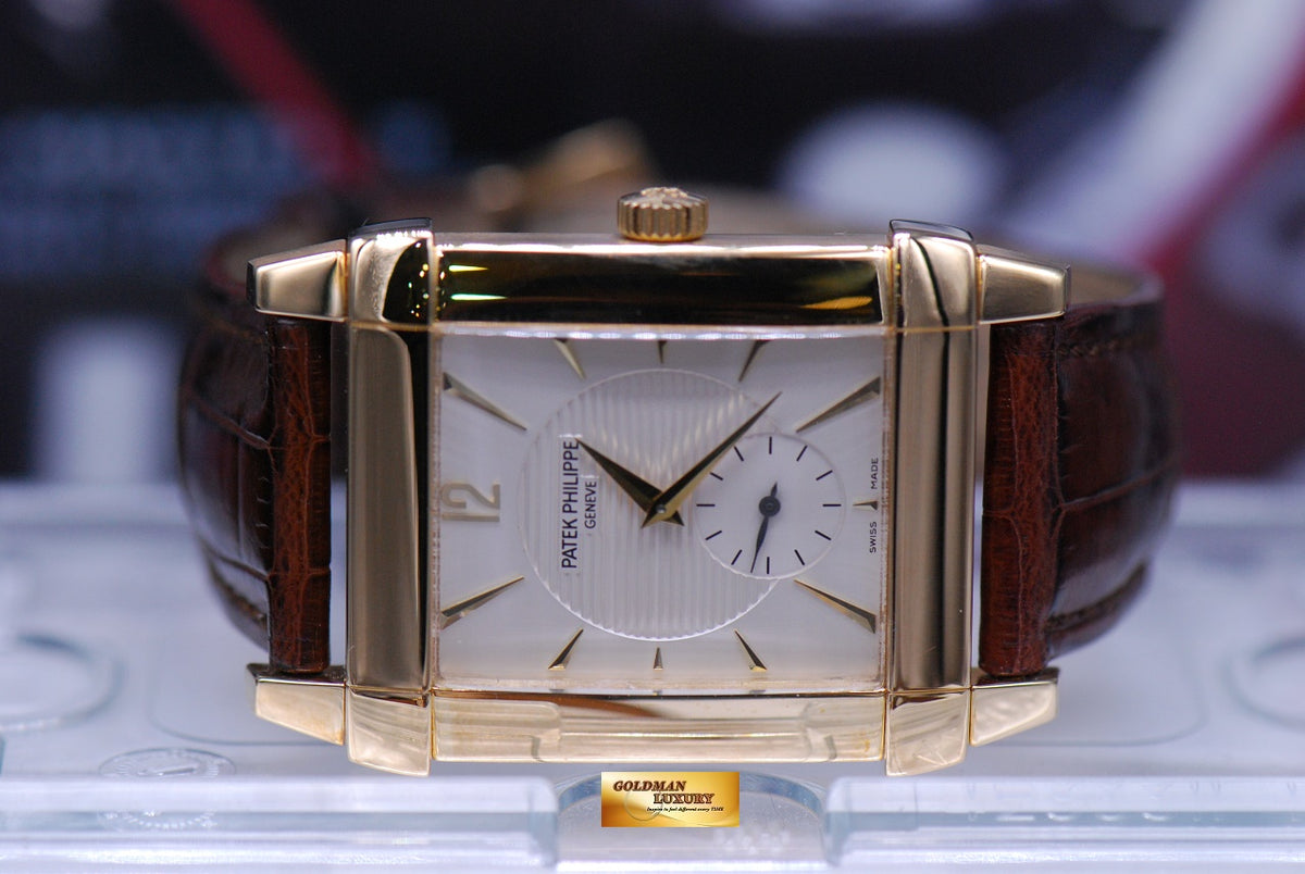 [SOLD] PATEK PHILIPPE GONDOLO 18K YELLOW GOLD MANUAL 5111J (MINT)