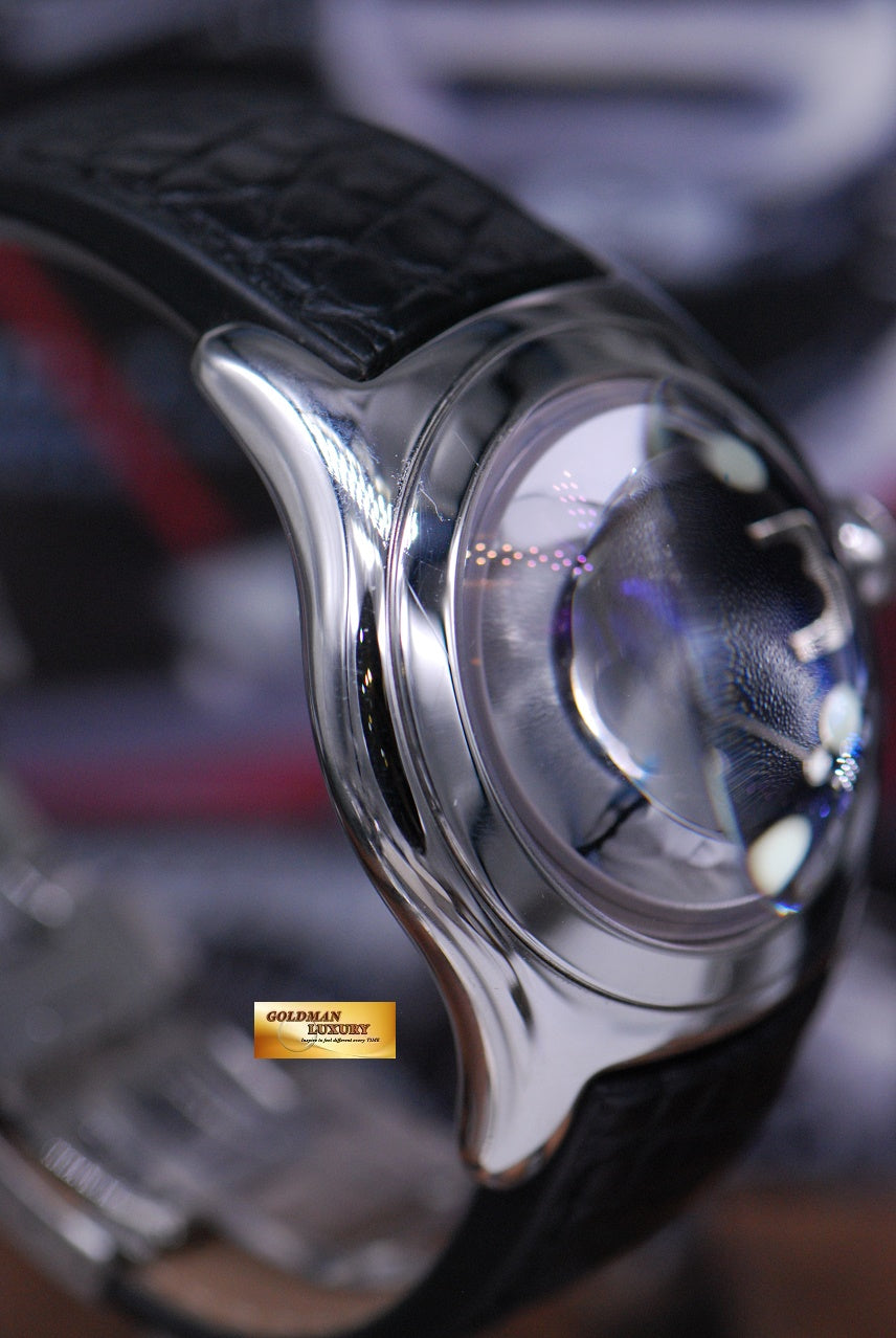 [SOLD] CORUM BUBBLE 44mm SS QUARTZ 163.250.20 (NEAR MINT)