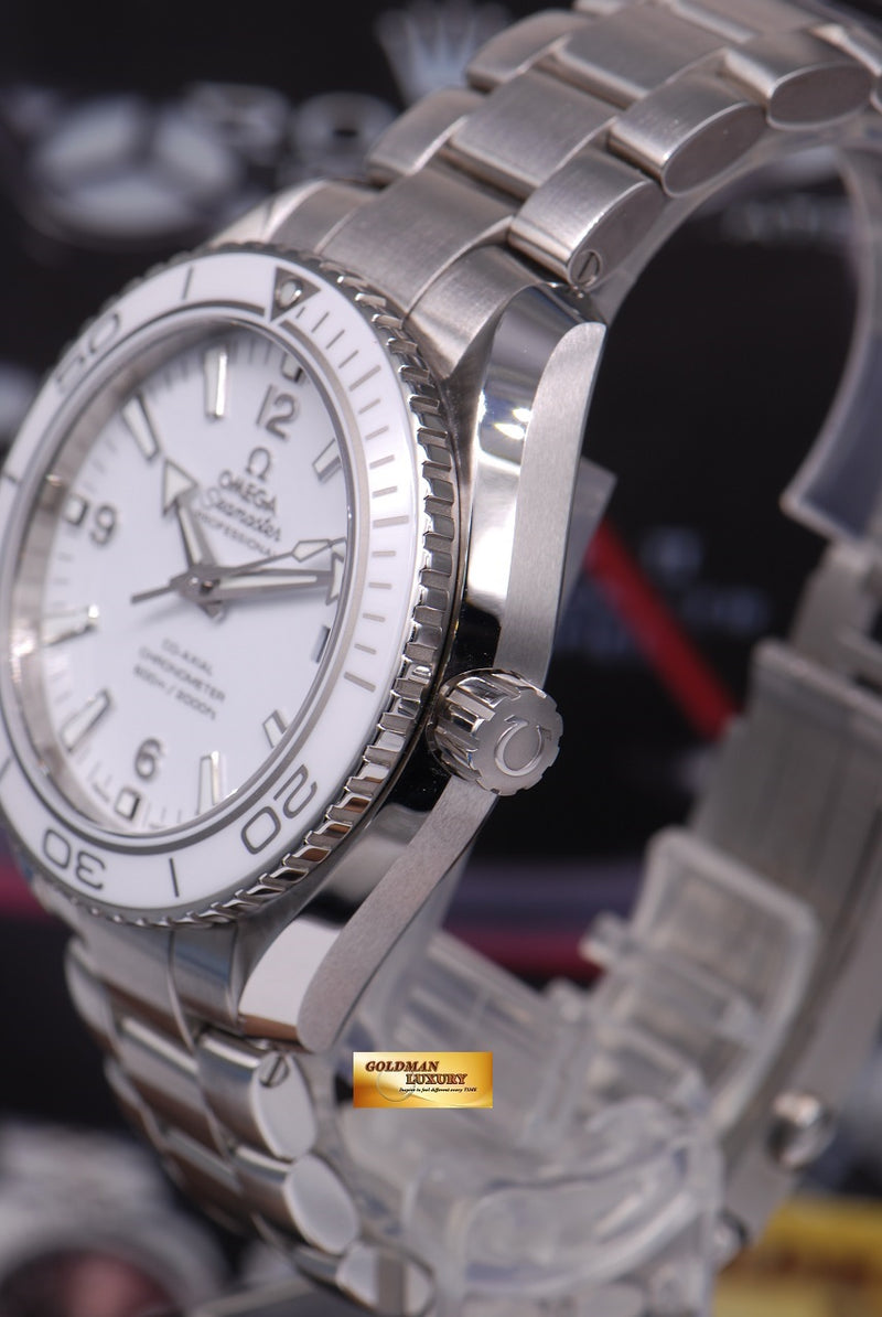 products/GML1638_-_Omega_Seamaster_Planet_Ocean_42mm_Co-Axial_White_Ceramic_MINT_-_2.JPG