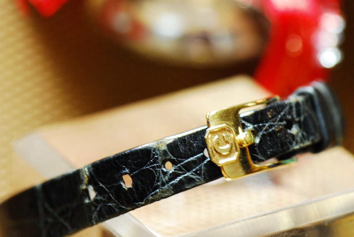 [SOLD] CHOPARD HAPPY DIAMOND 18K YELLOW GOLD LADIES QUARTZ (Near Mint)