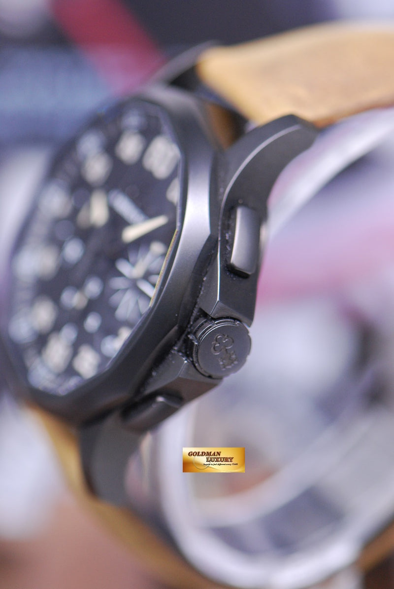 products/GML1679_-_Corum_Admiral_s_Cup_Military_42mm_Chronograph_PVD_Black_-_3.JPG
