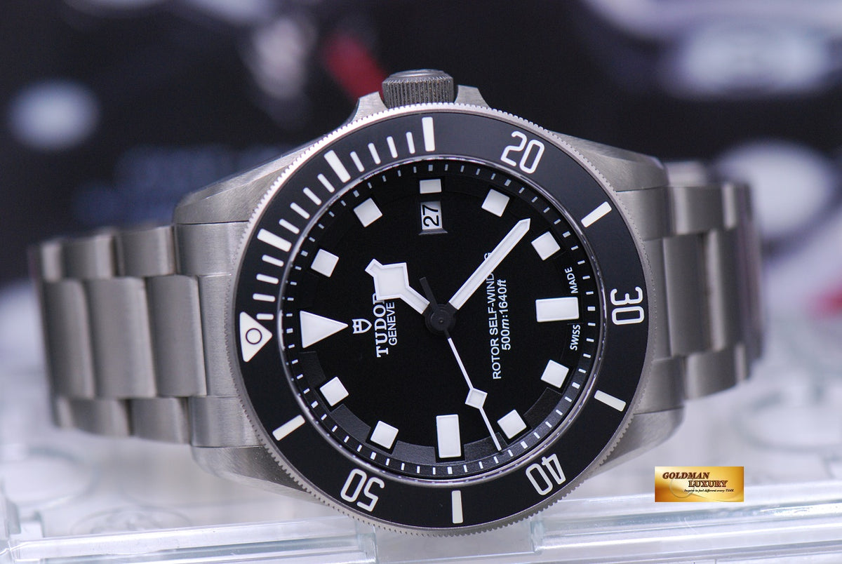 [SOLD] TUDOR PELAGOS TITANIUM 42mm ETA MVT AUTOMATIC BLACK 25500T (MINT)