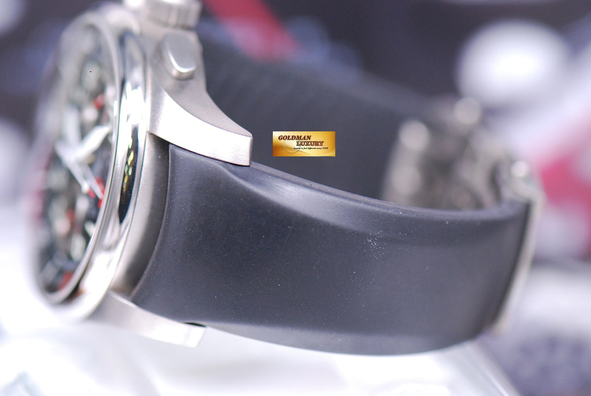 [SOLD] GIRARD PERREGAUX BMW ORACLE RACING USA 87 TITANIUM CHRONOGRAPH AUTOMATIC LIMITED (MINT)