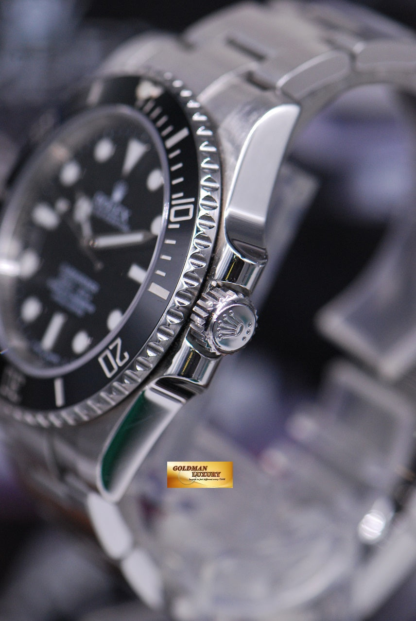[SOLD] ROLEX OYSTER PERPETUAL SUBMARINER NO-DATE CERAMIC BEZEL 114060 (NEAR MINT)