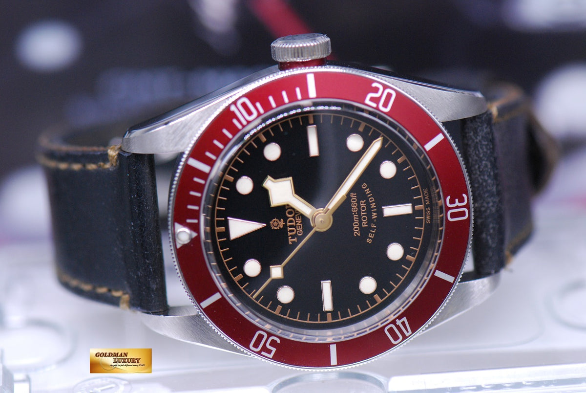 [SOLD] TUDOR BLACK BAY HERITAGE 41mm BURGUNDY BEZEL AUTOMATIC 79220 (MINT)