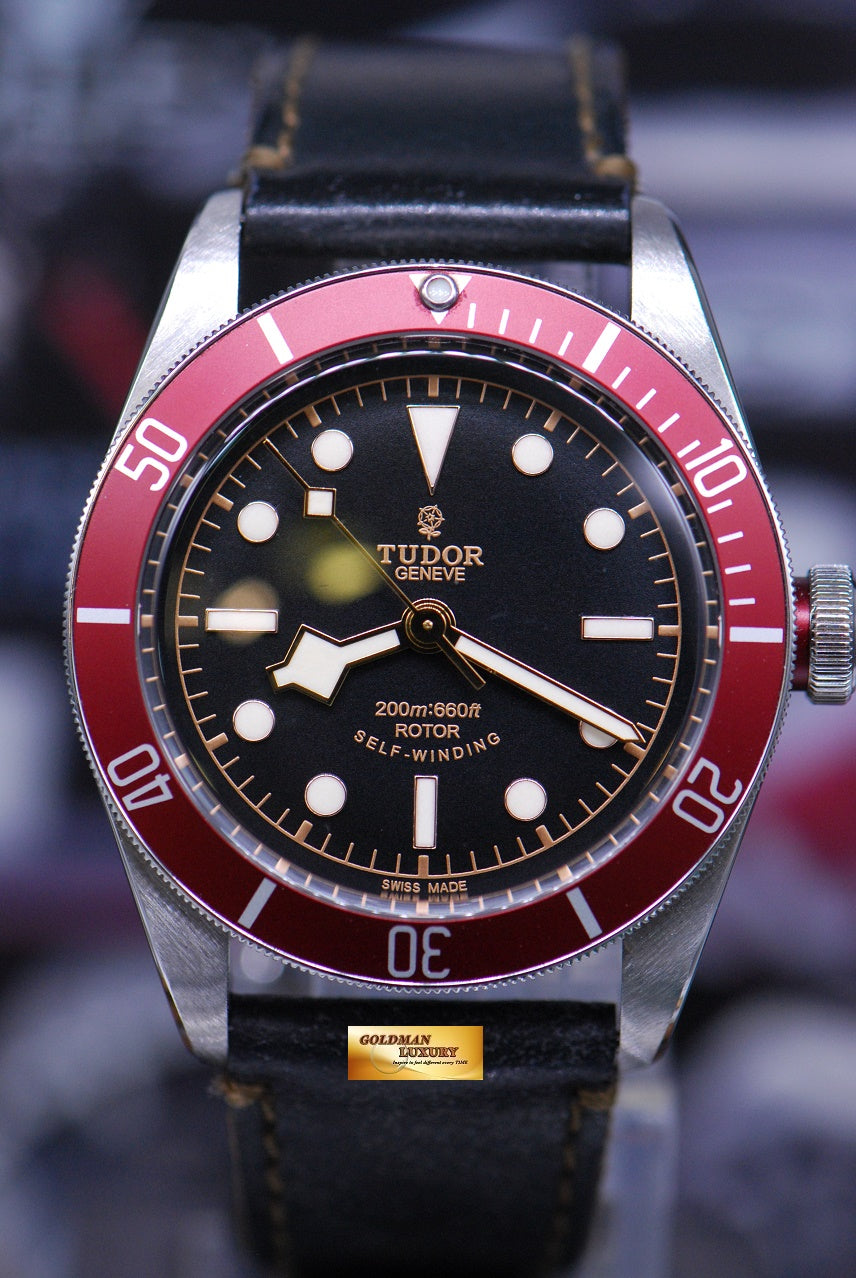[SOLD] TUDOR BLACK BAY HERITAGE 41mm BURGUNDY BEZEL AUTOMATIC 79220 (MINT)