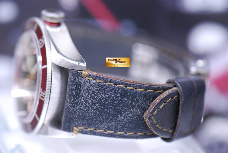 products/GML1730_-_Tudor_Black_Bay_Heritage_41mm_Burgundy_Automatic_79220_-_7.JPG