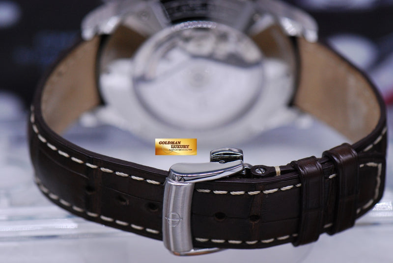 products/GML1748_-_Baume_Mercier_Capeland_44mm_Chronograph_65716_-_9.JPG