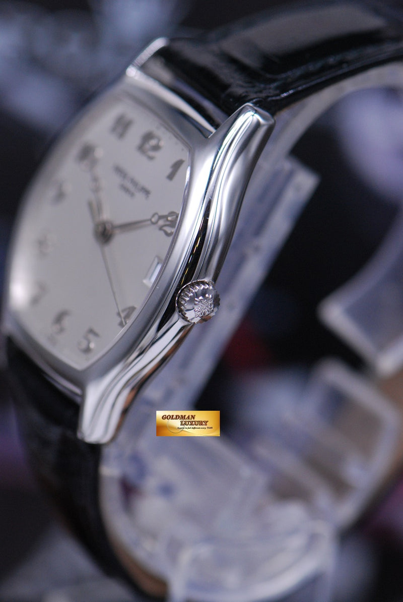 products/GML1751_-_Patek_Philippe_Gondolo_Tonneau_Platinum_Automatic_5030P_-_3.JPG