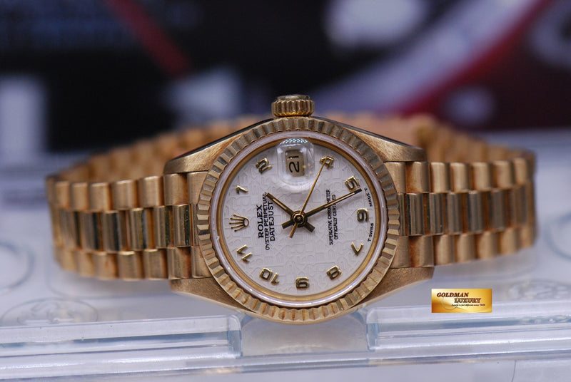 products/GML1767_-_Rolex_Oyster_Datejust_Ladies_26mm_18K_Yellow_Gold_69178_-_9.JPG