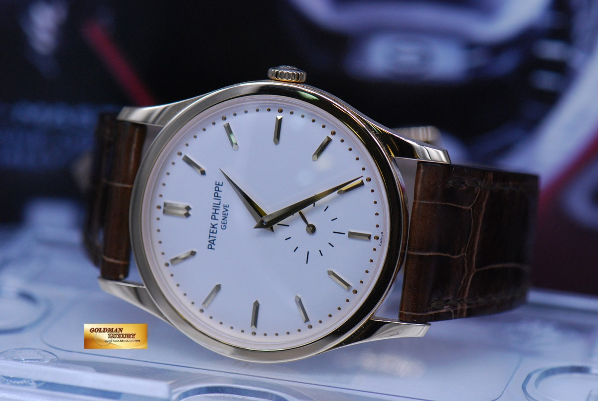[SOLD] PATEK PHILIPPE CALATRAVA 37mm 18K YELLOW GOLD SUB-SEC DIAL MANUAL 5196J (MINT)