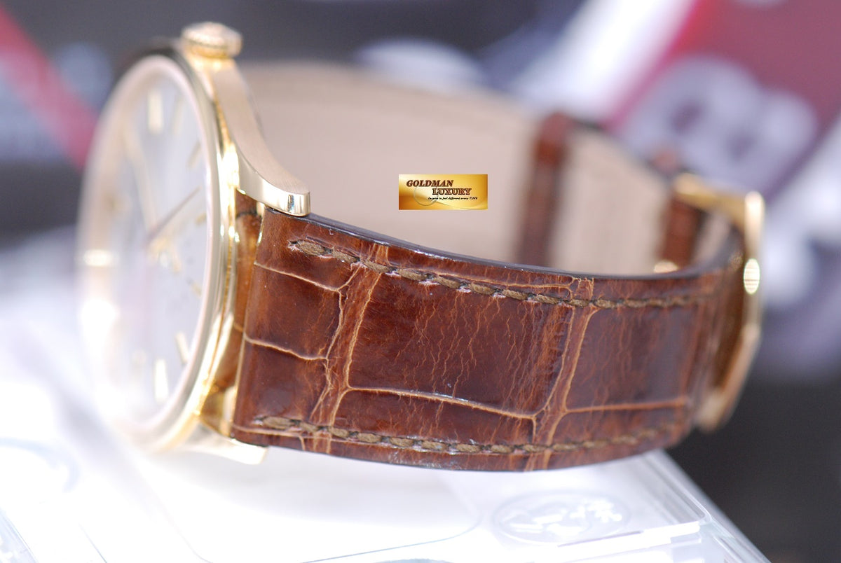 [SOLD] PATEK PHILIPPE CALATRAVA 37mm 18K YELLOW GOLD SUB-SEC DIAL MANUAL 5196J (MINT)