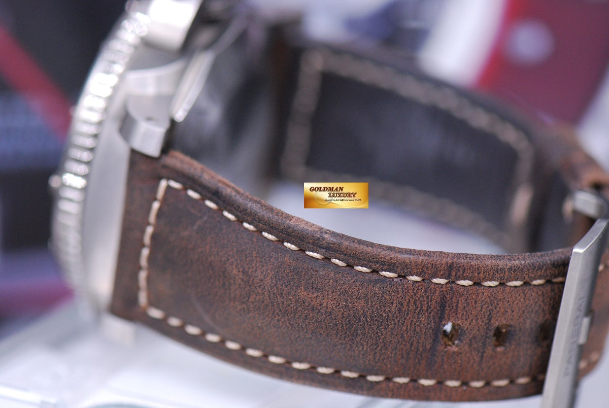 [SOLD] PANERAI LUMINOR SUBMERSIBLE 47mm TITANIUM 2500M AUTOMATIC PAM 364 (MINT)