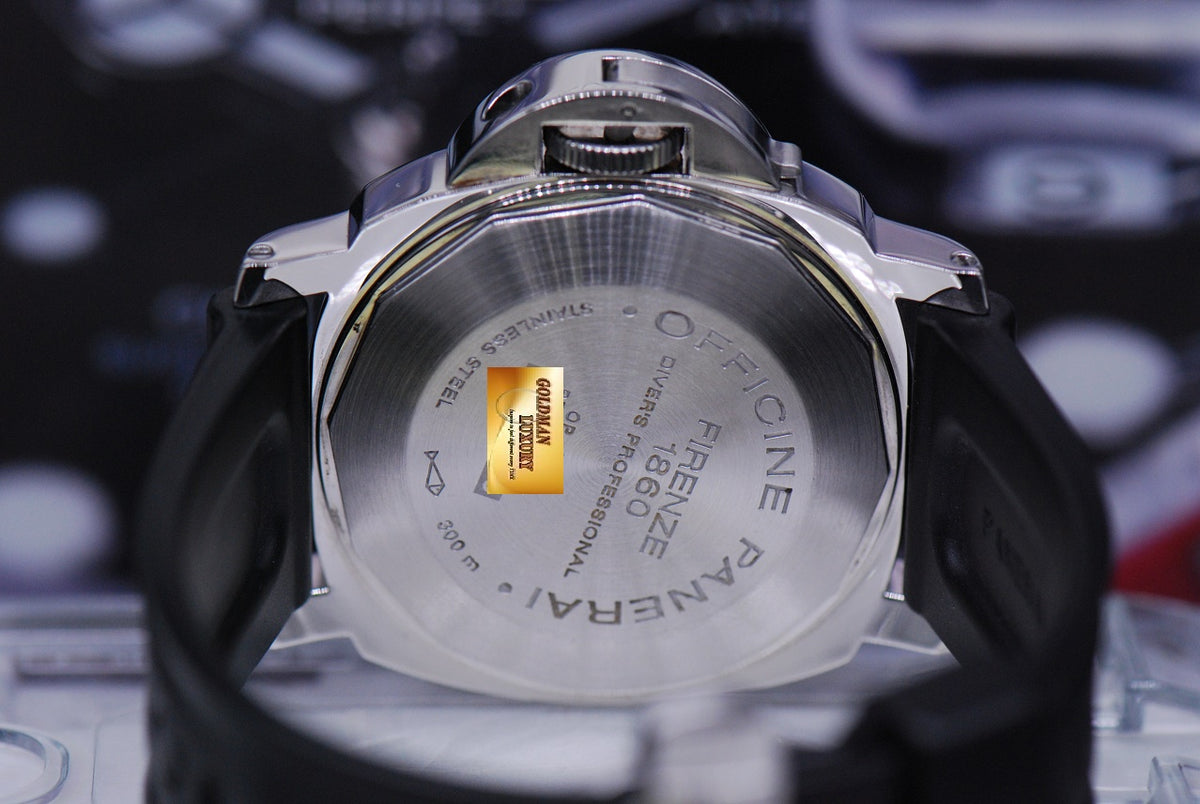 [SOLD] PANERAI LUMINOR SUBMERSIBLE 44mm STAINLESS STEEL AUTOMATIC PAM 24 (MINT)