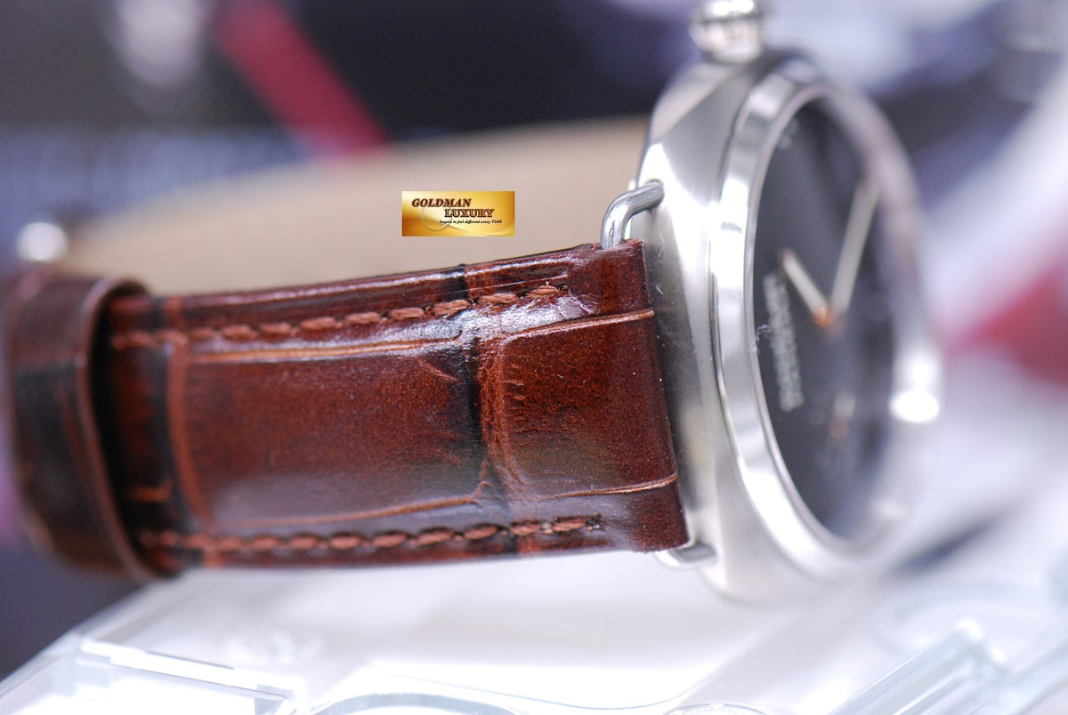 [SOLD] PANERAI RADIOMIR TITANIUM 42mm THIN IN-HOUSE MANUAL WINDING PAM 338 (MINT)