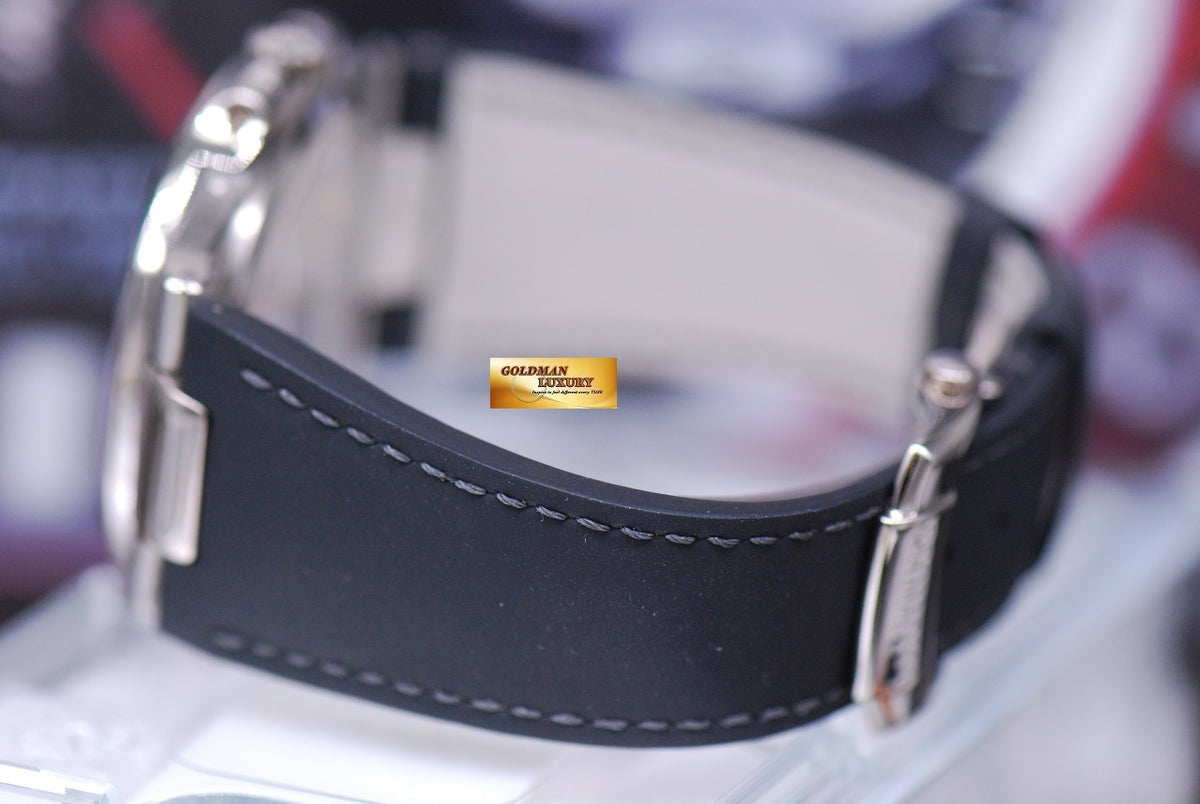 [SOLD] PATEK PHILIPPE NAUTILUS MOONPHASE POWER RESERVE 18K WHITE GOLD AUTOMATIC LEATHER STRAP 5712G (MINT)