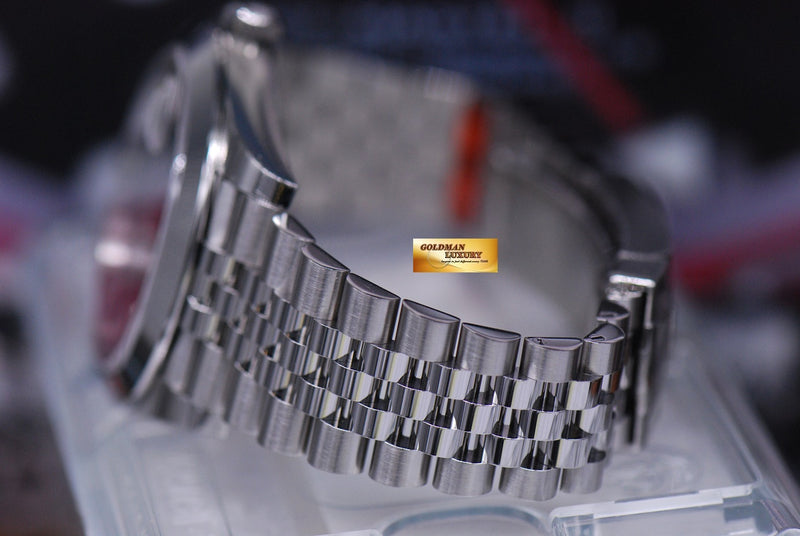products/GML1812_-_Rolex_Oyster_Perpetual_Datejust_41_SS_Blue_126300_-_7.JPG