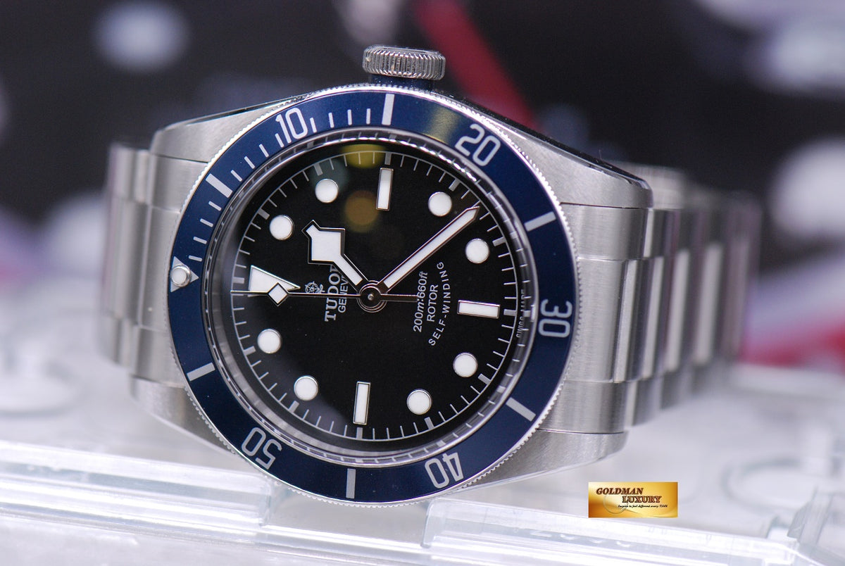 [SOLD] TUDOR HERITAGE BLACK BAY BLUE BEZEL AUTOMATIC 79220B (ROSE LOGO) (MINT)