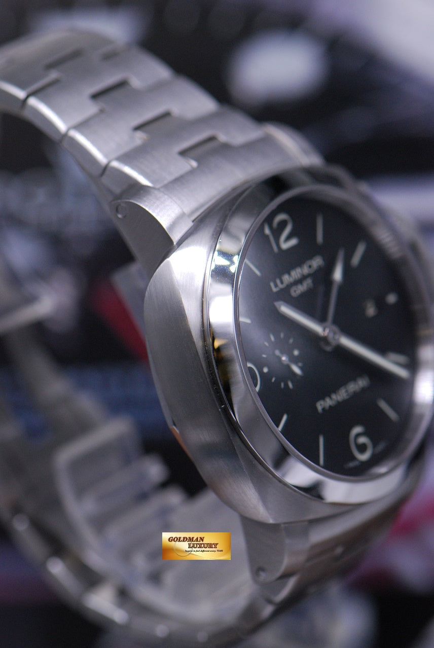 [SOLD] PANERAI LUMINOR 1950 GMT 44mm STAINLESS STEEL BRACELET PAM 329 AUTOMATIC (MINT)