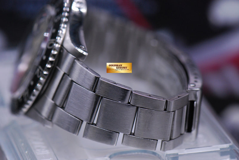 products/GML1848_-_Rolex_Oyster_Vintage_GMT-Master_1675_Mark_1_Red_GMT_Hand_-_7.JPG