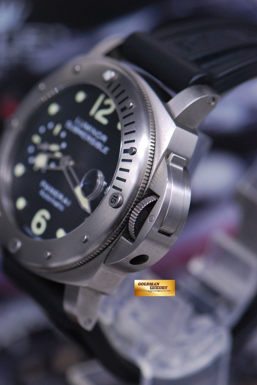 [SOLD] PANERAI LUMINOR SUBMERSIBLE TITANIUM 44mm “WAFFLE DIAL” AUTOMATIC PAM 025 (MINT)