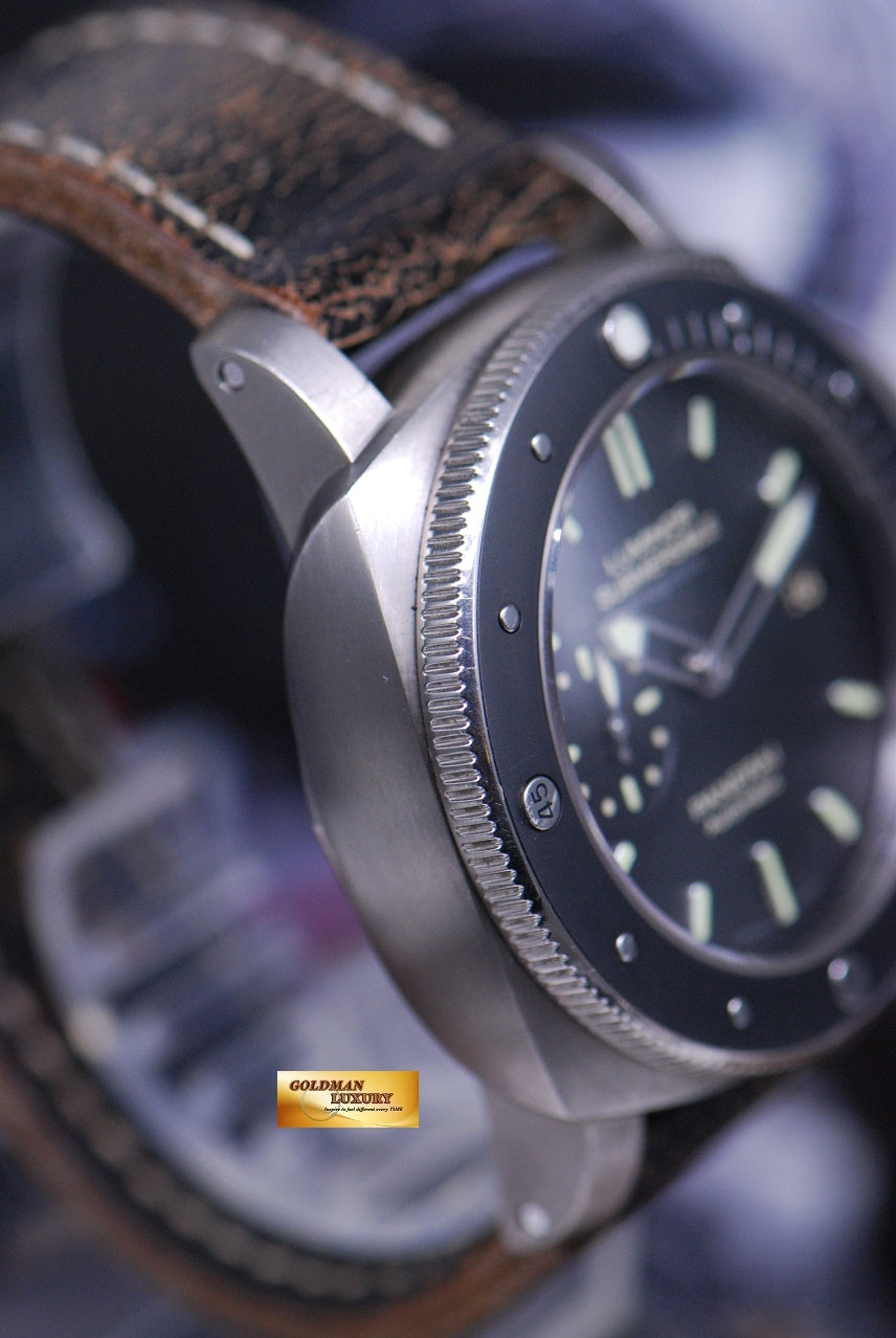 [SOLD] PANERAI LUMINOR SUBMERSIBLE TITANIUM 47mm ANTI-MAGNETIC AUTOMATIC PAM 389 (MINT)