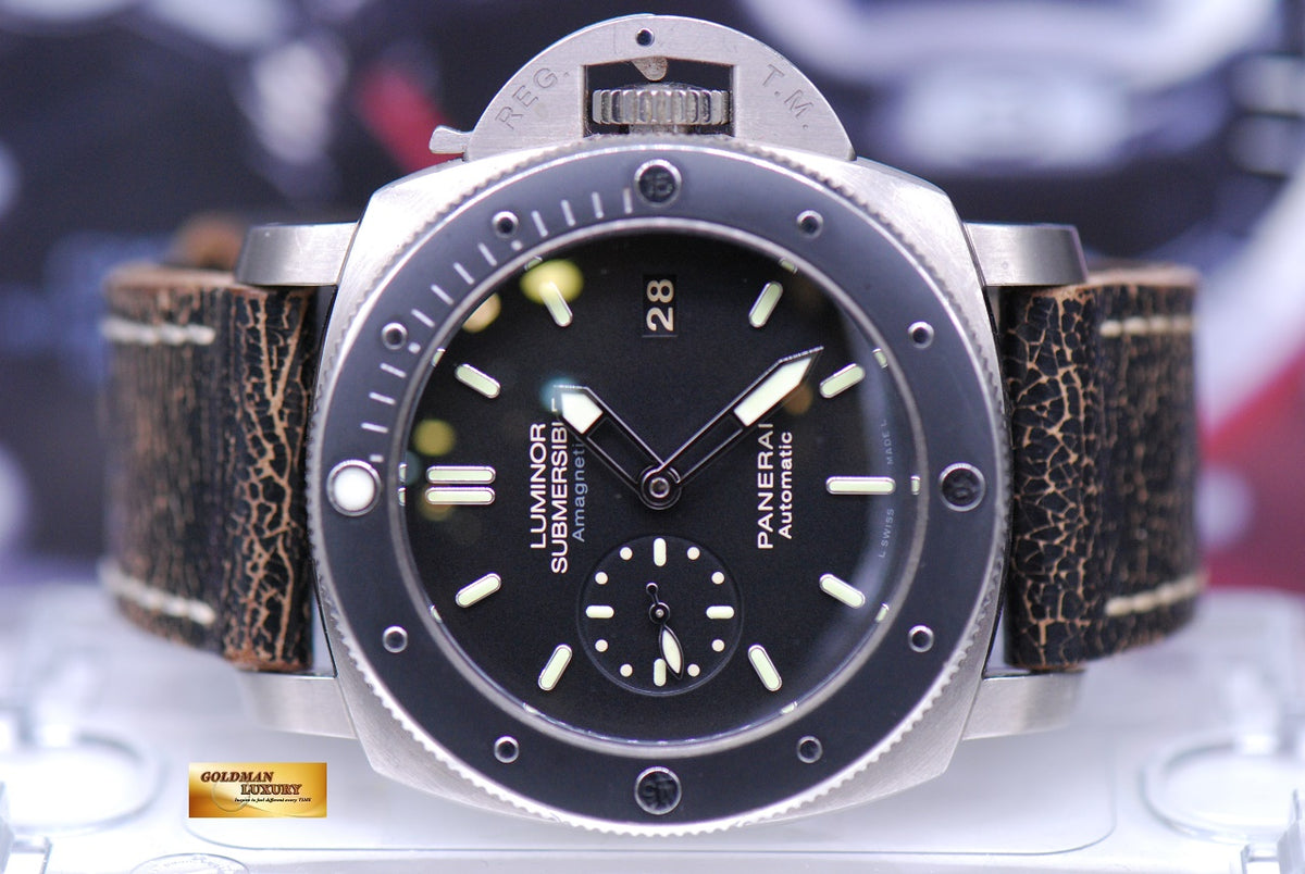 [SOLD] PANERAI LUMINOR SUBMERSIBLE TITANIUM 47mm ANTI-MAGNETIC AUTOMATIC PAM 389 (MINT)