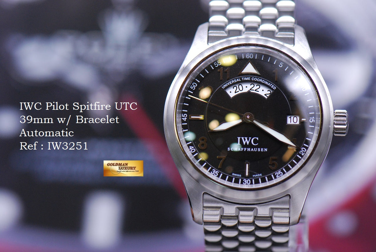 [SOLD] IWC PILOT SPITFIRE UTC 39mm w/ BRACELET AUTOMATIC IW3251 (NEAR MINT)