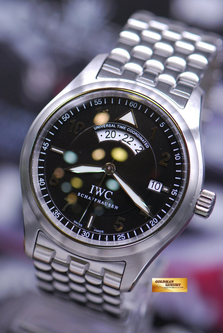 [SOLD] IWC PILOT SPITFIRE UTC 39mm w/ BRACELET AUTOMATIC IW3251 (NEAR MINT)