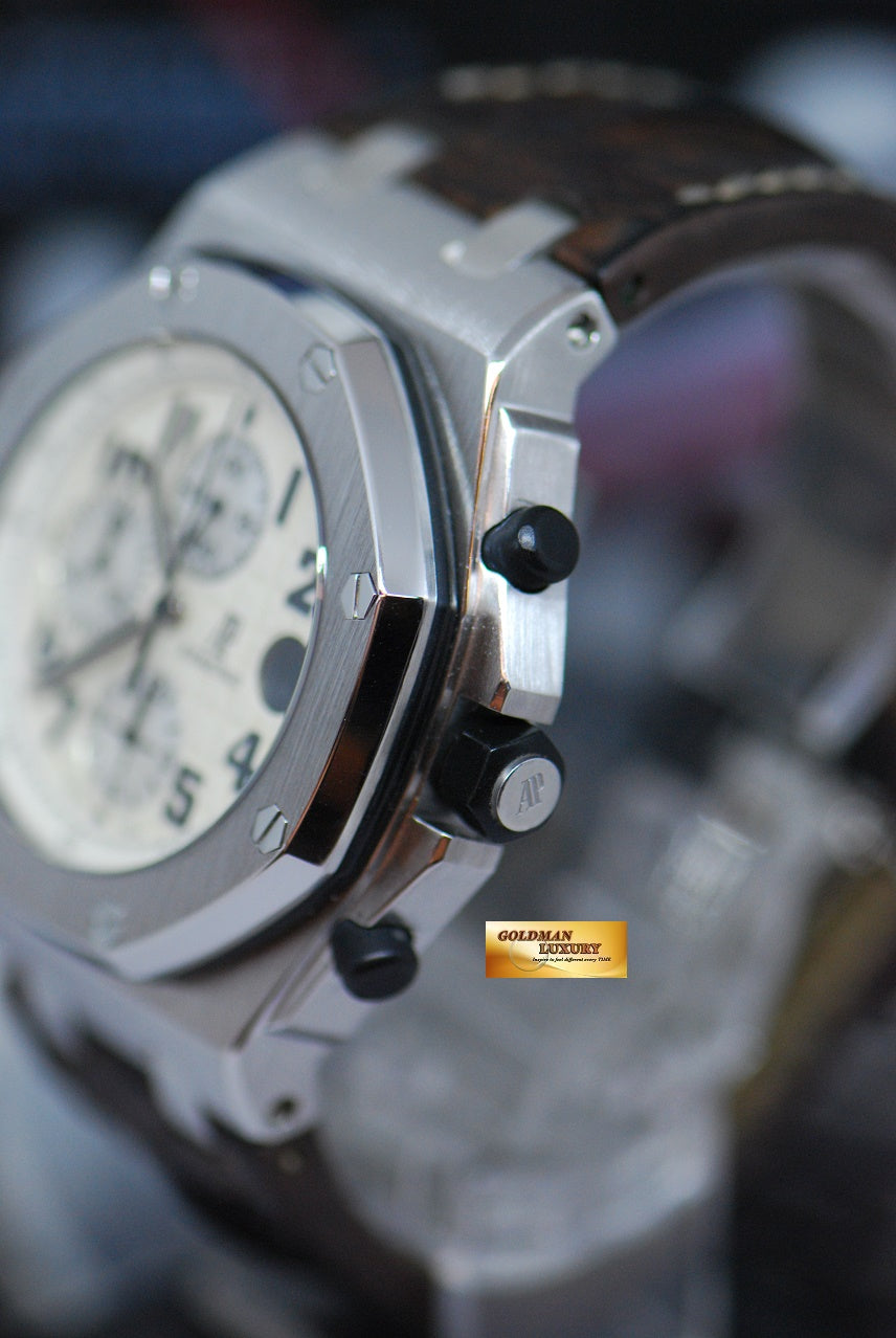 [SOLD] AUDEMARS PIGUET ROYAL OAK OFFSHORE CHRONOGRAPH 42mm SAFARI 26020ST (MINT)