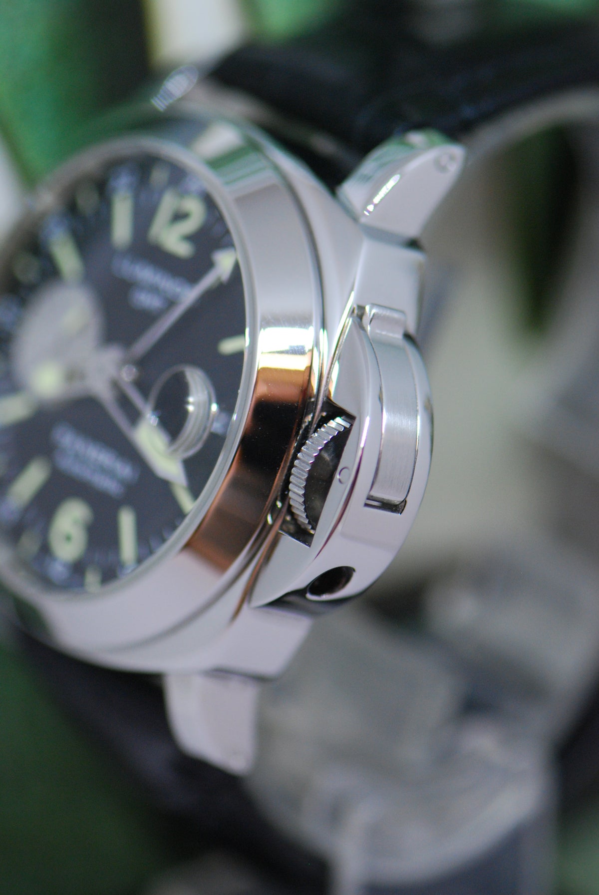 [SOLD] PANERAI LUMINOR GMT 44mm AUTOMATIC PAM 88 (MINT)