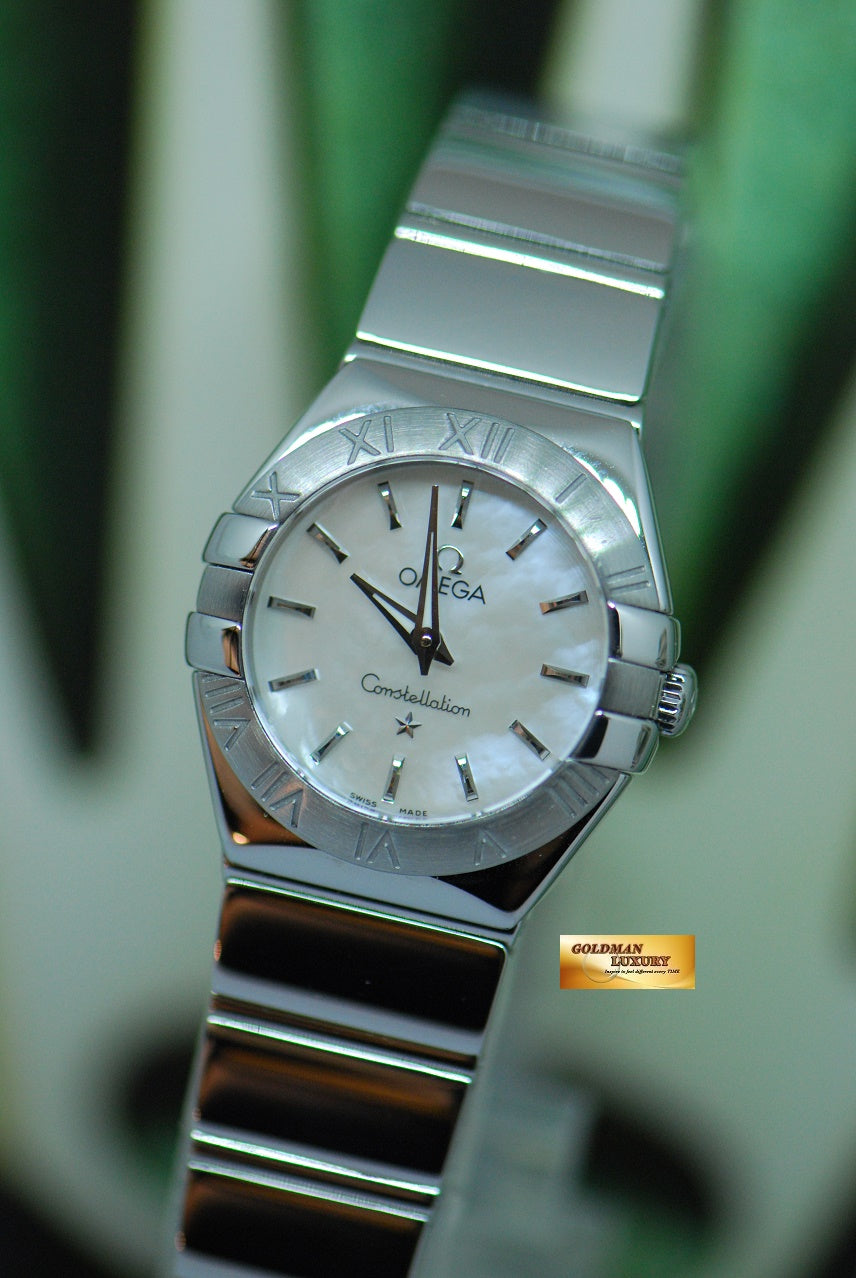 [SOLD] OMEGA CONSTELLATION LADIES 24mm MOP QUARTZ (NEAR MINT)