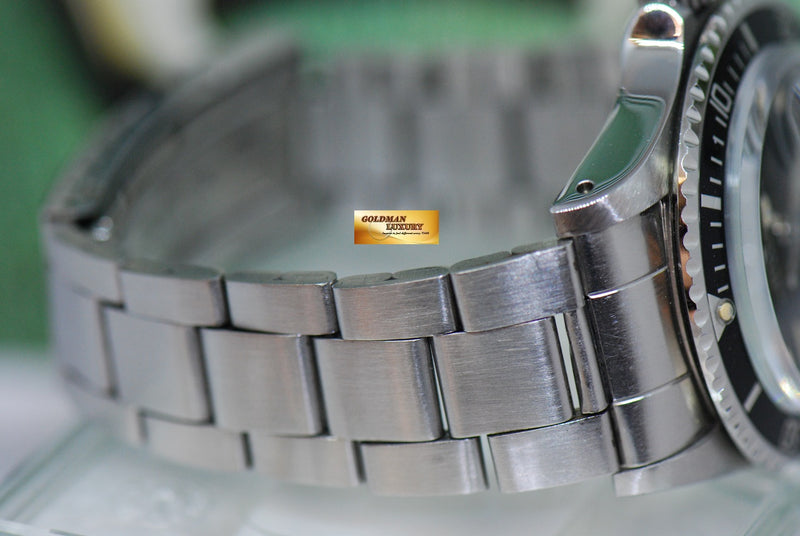products/GML1971_-_Rolex_Oyster_Red_Submariner_Meter_First_Dial_1680_-_6.JPG