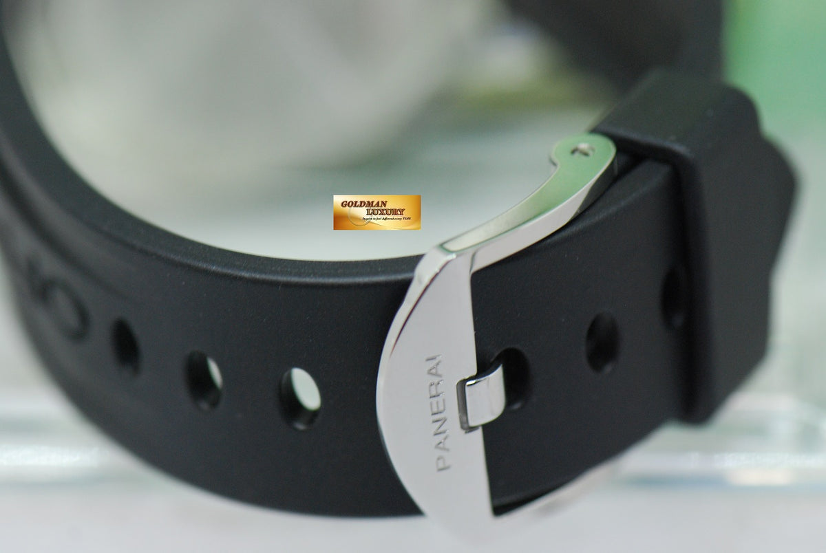 [SOLD] PANERAI LUMINOR MARINA 44mm TAPESTRY DIAL GMT AUTOMATIC PAM 29 (MINT)