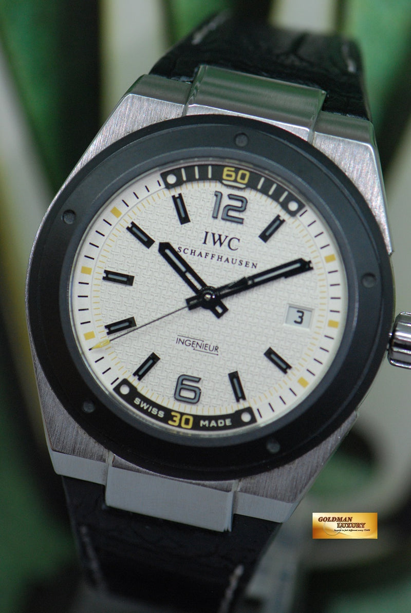 products/GML2002_-_IWC_Ingenieur_Climate_Action_44mm_SS_IW3234-02_-_2.JPG