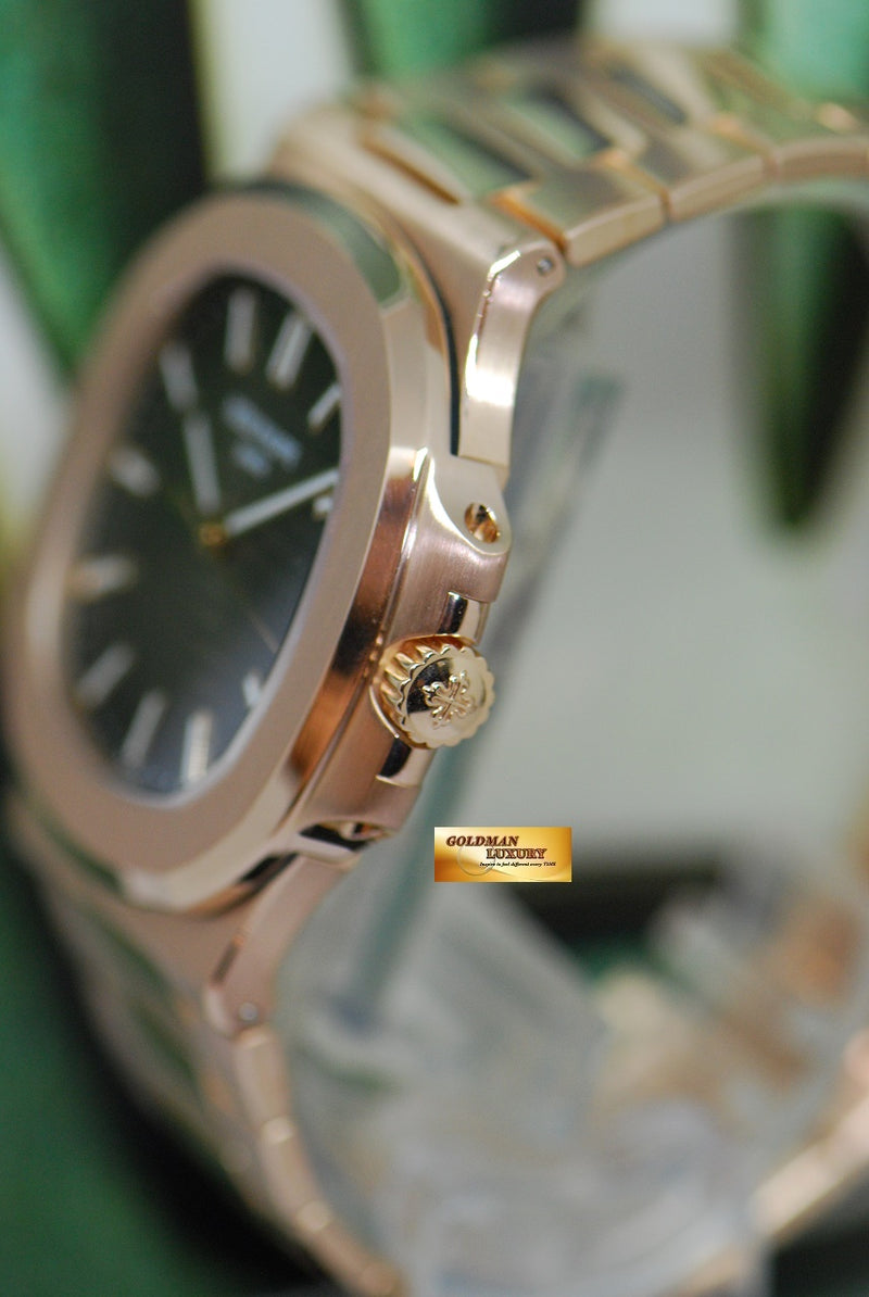 products/GML2014_-_Patek_Philippe_Nautilus_18K_Rose_Gold_Automatic_5711R_-_3.JPG