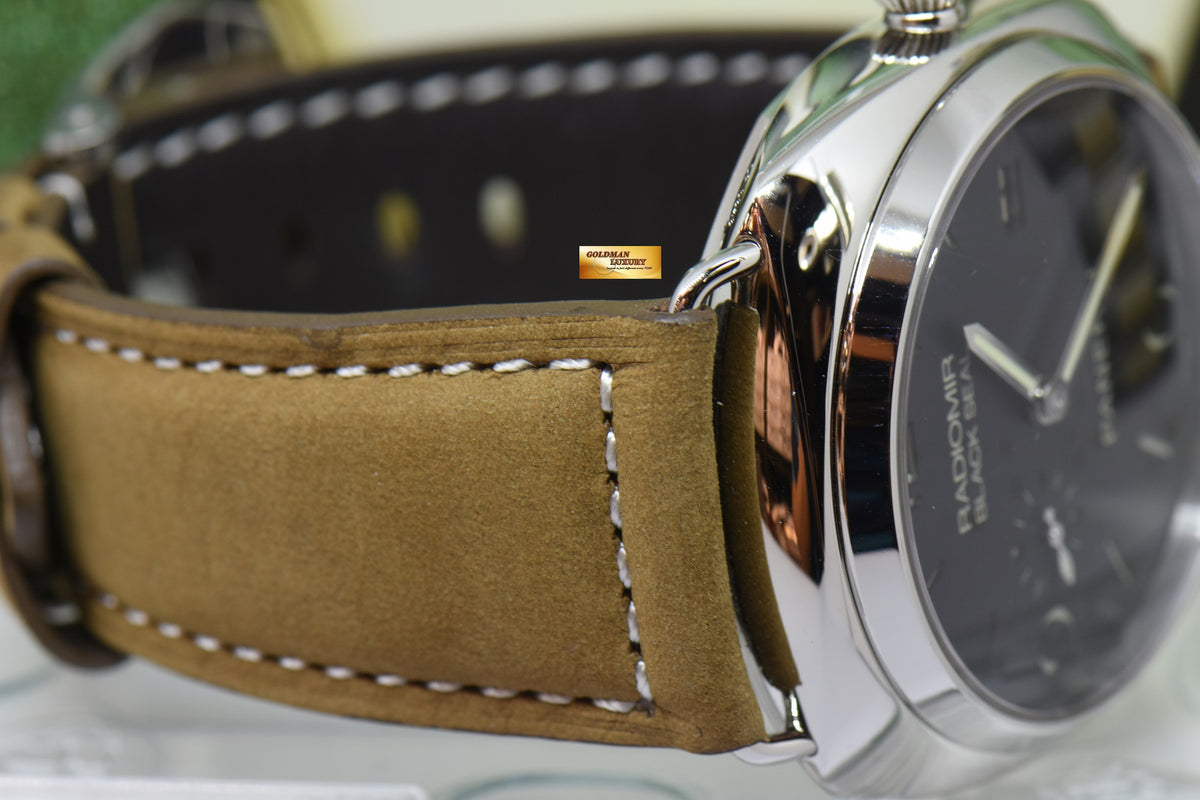 [SOLD] PANERAI RADIOMIR BLACK SEAL 45mm IN-HOUSE P.9000 AUTOMATIC PAM 388 (MINT)