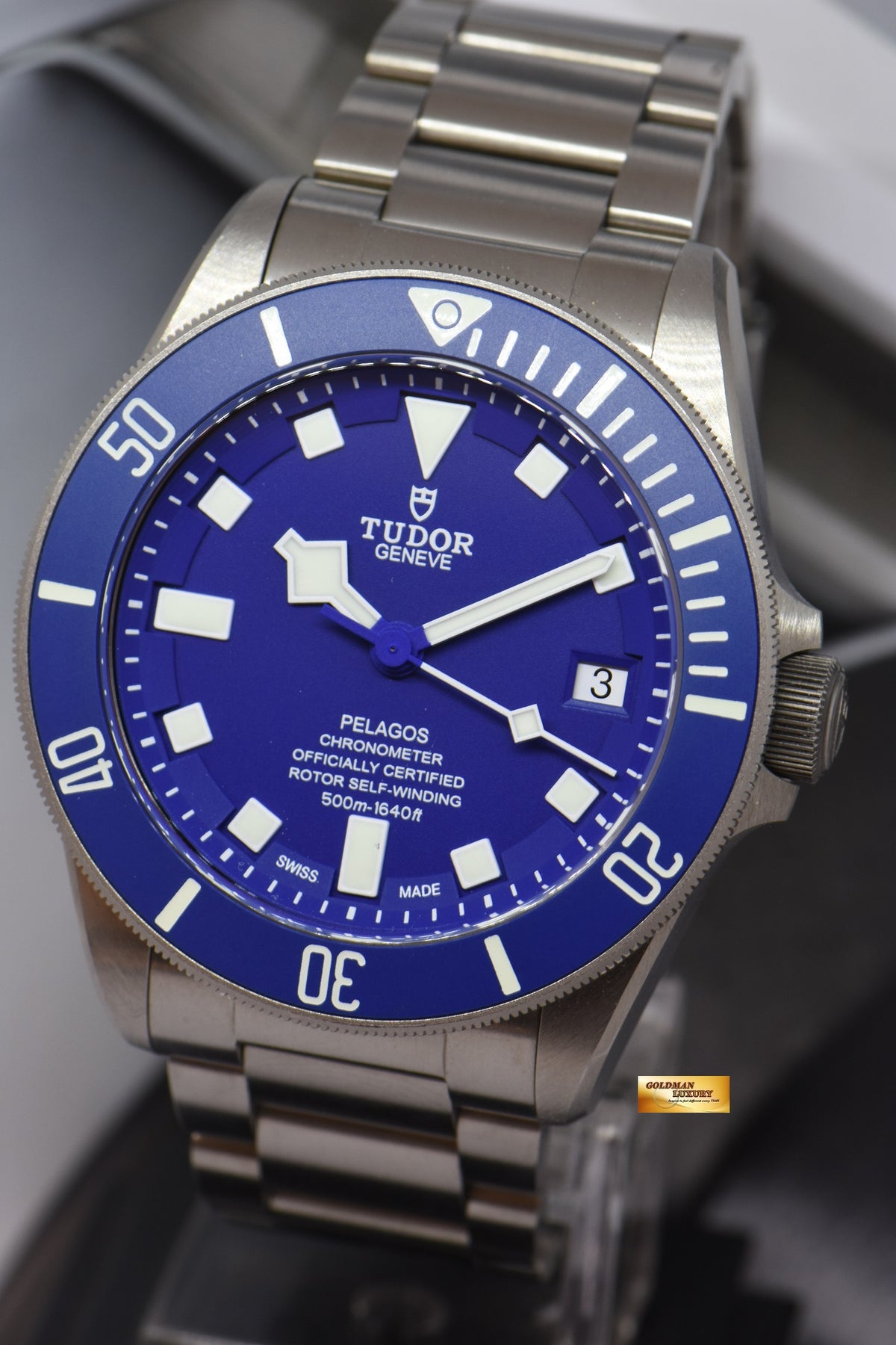 [SOLD] TUDOR PELAGOS TITANIUM 42mm BLUE AUTOMATIC 25600T AUTOMATIC (MINT)