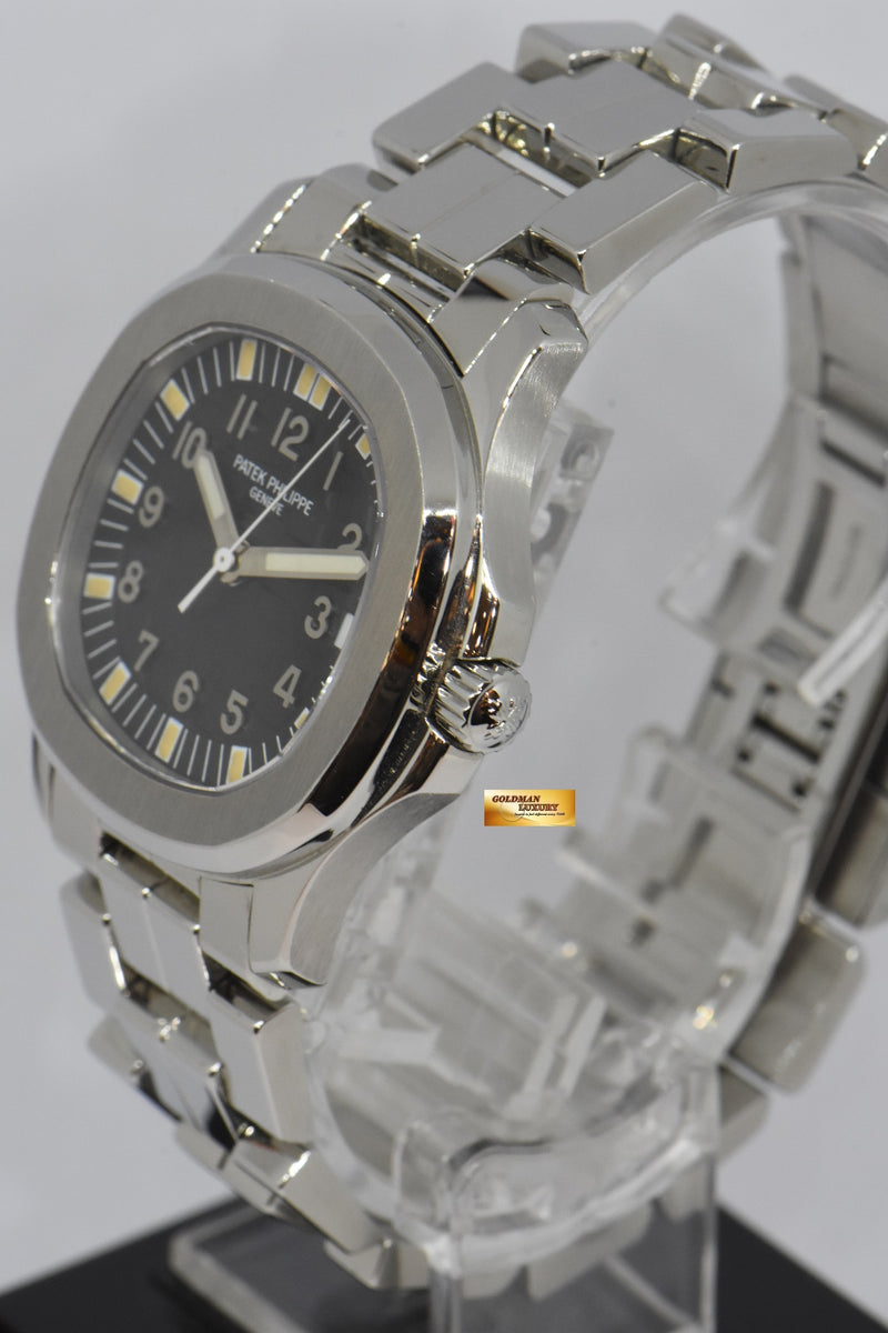 products/GML2076_-_Patek_Philippe_Aquanaut_Steel_in_Bracelet_36mm_Automatic_5066A_-_3.JPG
