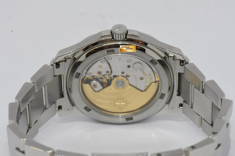 products/GML2076_-_Patek_Philippe_Aquanaut_Steel_in_Bracelet_36mm_Automatic_5066A_-_8.JPG