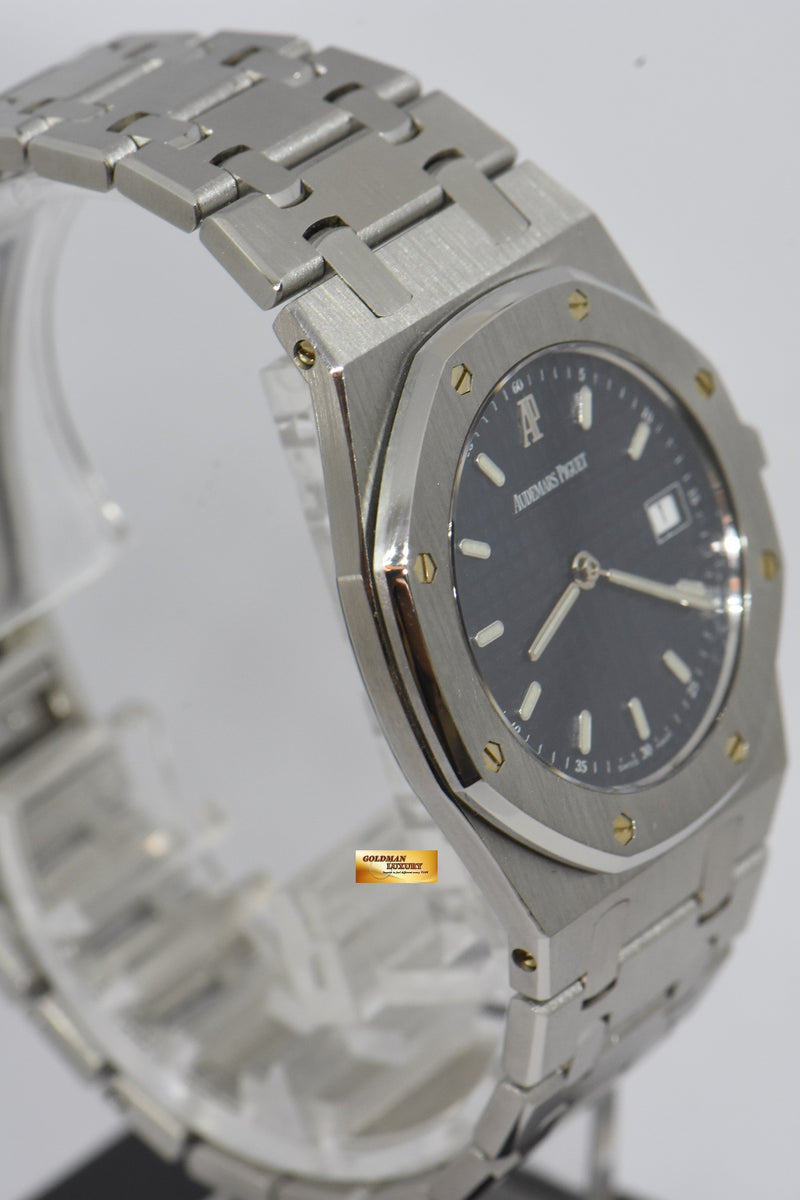 products/GML2098_-_Audemars_Piguet_Royal_Oak_Midsize_Blue_Dial_Quartz_-_4.JPG