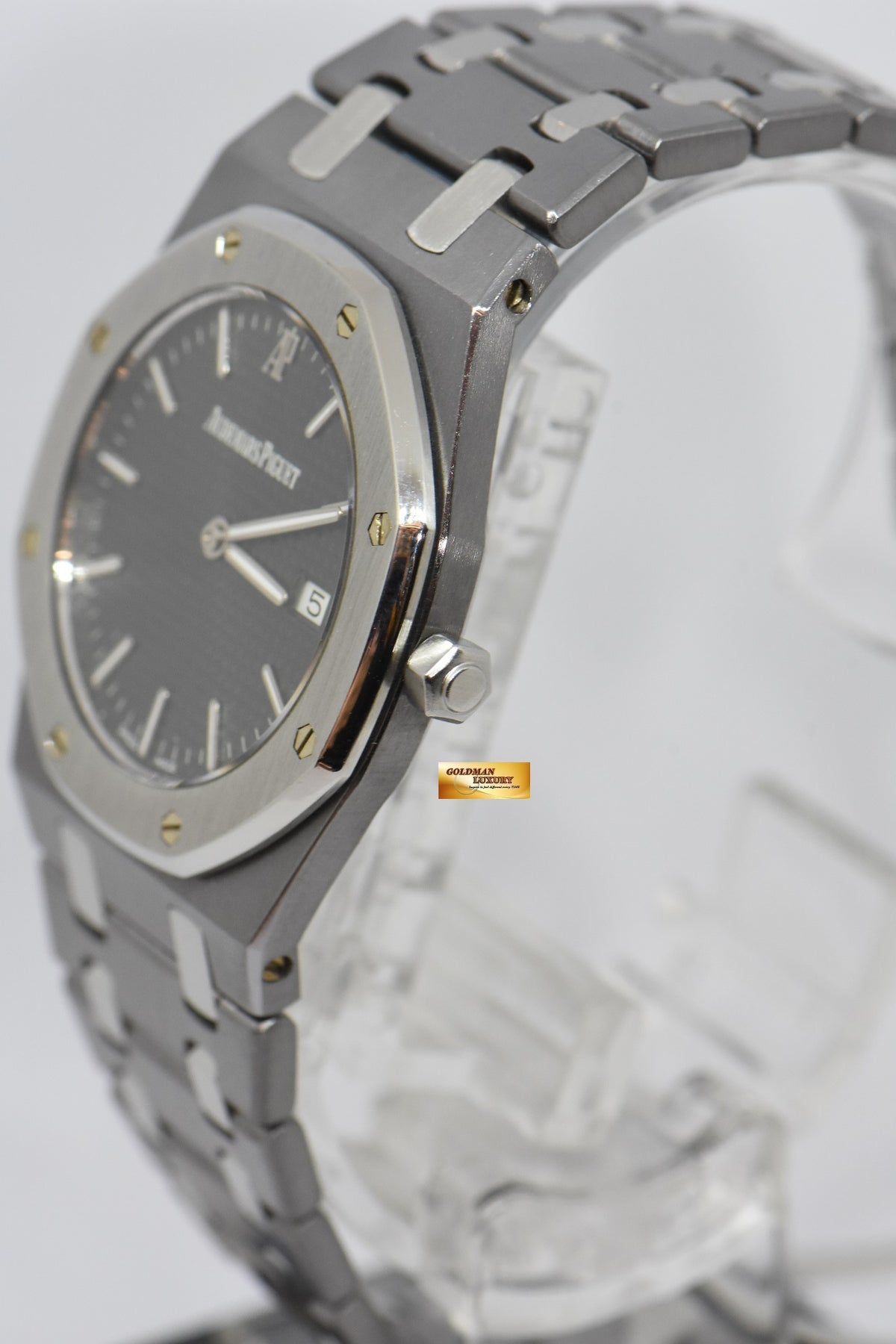 [SOLD] AUDEMARS PIGUET ROYAL OAK CHAMPIONSHIP 33mm MIDSIZE TANTALUM DARK GREY DIAL QUARTZ 56175TT (MINT)