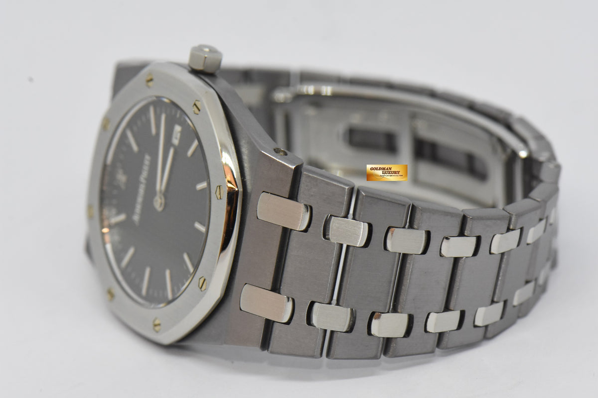 [SOLD] AUDEMARS PIGUET ROYAL OAK CHAMPIONSHIP 33mm MIDSIZE TANTALUM DARK GREY DIAL QUARTZ 56175TT (MINT)