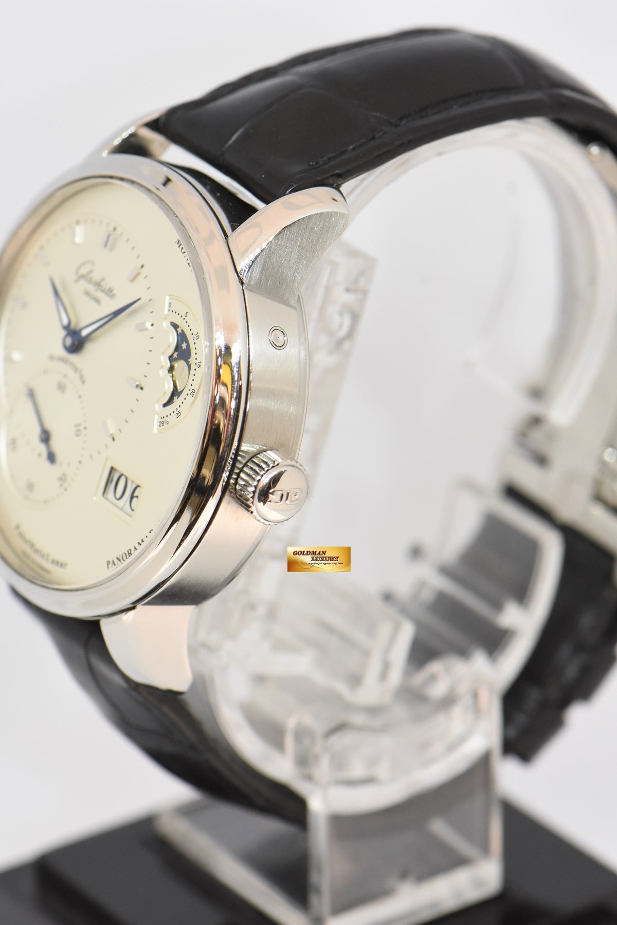 [SOLD] GLASHUTTE ORIGINAL PANOMATICLUNAR MOONPHASE 40mm AUTOMATIC (MINT)