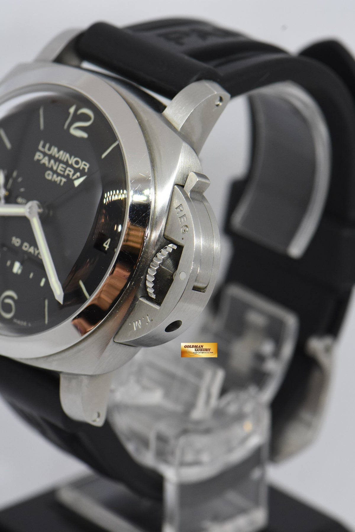 [SOLD] PANERAI LUMINOR GMT 44mm 1950 STEEL DAY / NIGHT 10 DAYS POWER RESERVE AUTOMATIC PAM 270 (NEAR MINT)