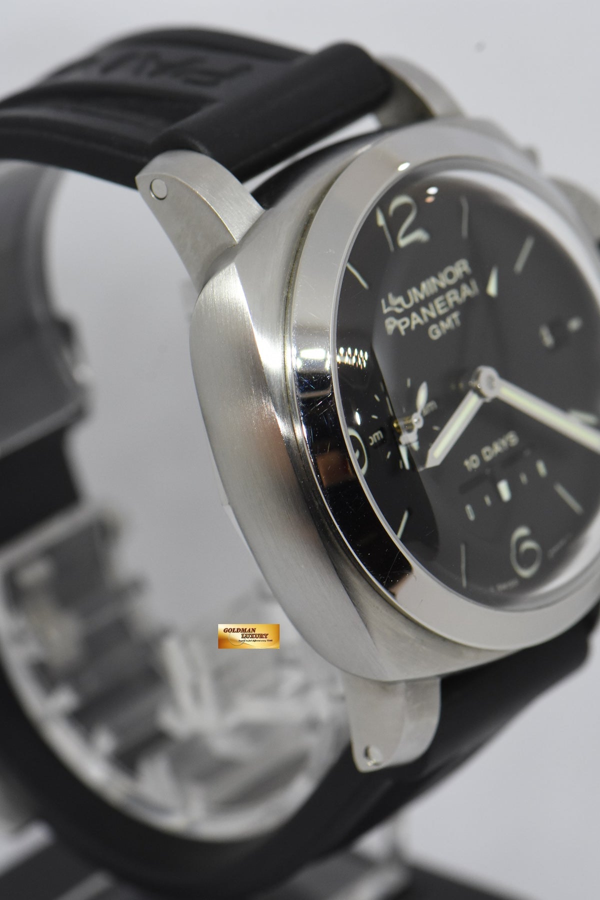 [SOLD] PANERAI LUMINOR GMT 44mm 1950 STEEL DAY / NIGHT 10 DAYS POWER RESERVE AUTOMATIC PAM 270 (NEAR MINT)